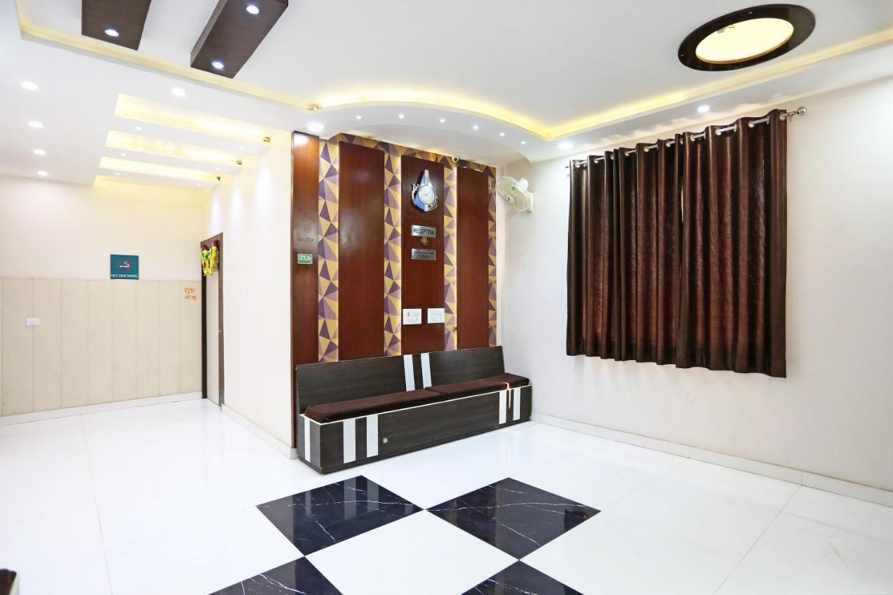 Oyo 3202 Hotel Gayatri Residency Agra  Exterior foto